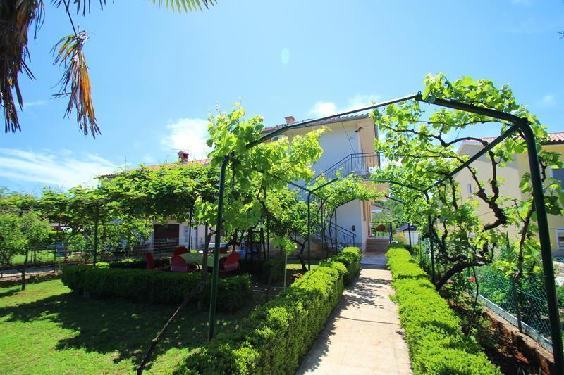 The Green House - 20M From The Beach Новиград Номер фото